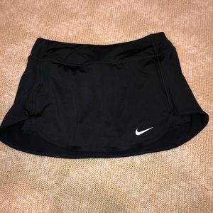 Size Medium Black Nike Tennis Skirt